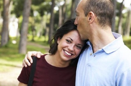 Nếu muốn gia đình hạnh phúc: Hãy trân trọng vợ mình